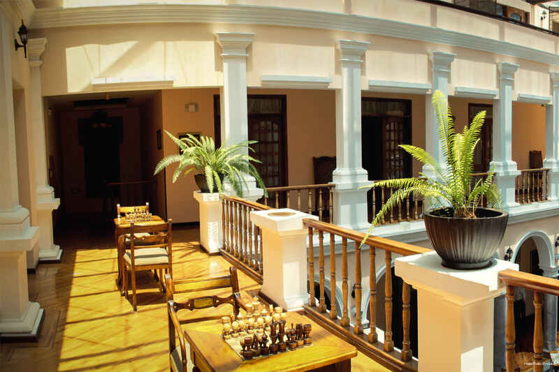 Фото Hotel Patio Andaluz