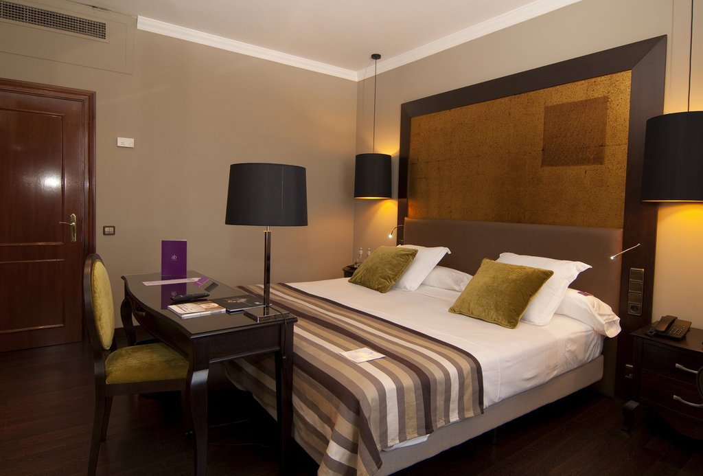 Фото Only You Hotel Valencia