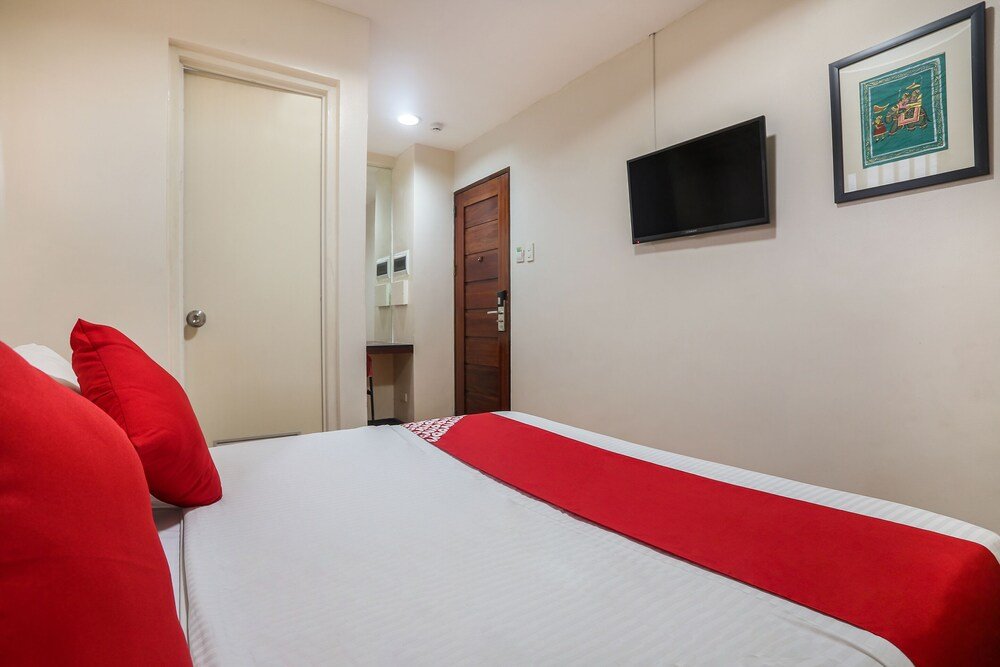 Фото Oyo 392 Midcon Apartelle