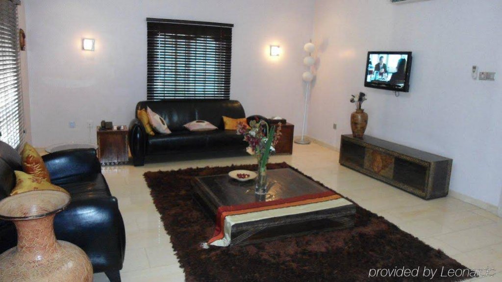 Фото Thornberry Pearl Manor Suites