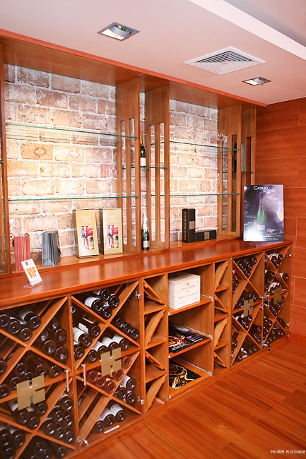 Фото Hotel Kolovare