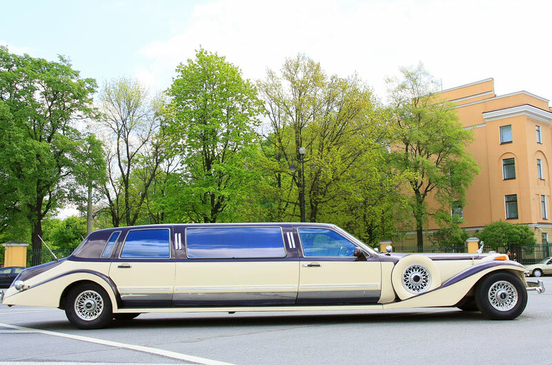 Cadillac Excalibur