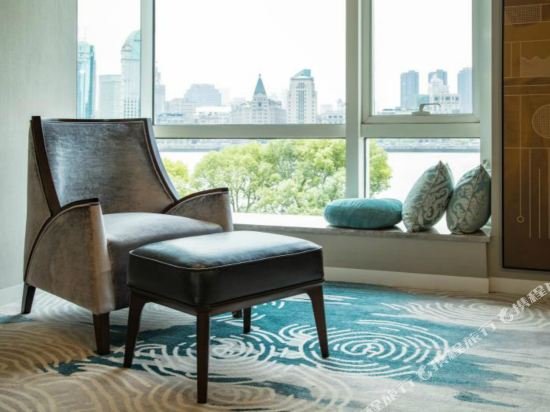 Фото Oriental Riverside Bund View Hotel