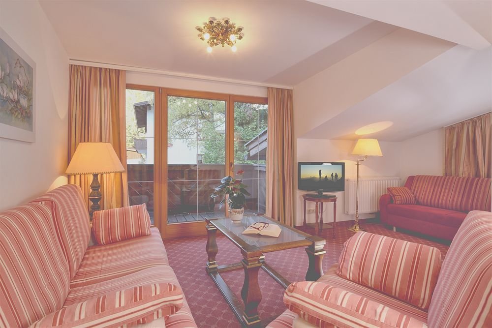 Фото Hotel Kertess