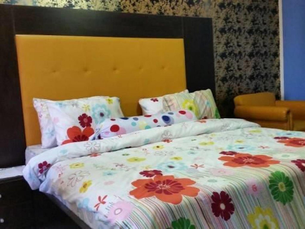 Фото Paris Suites