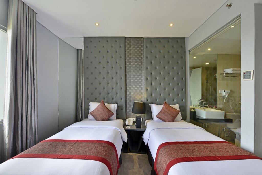 Фото Serela Cihampelas Hotel