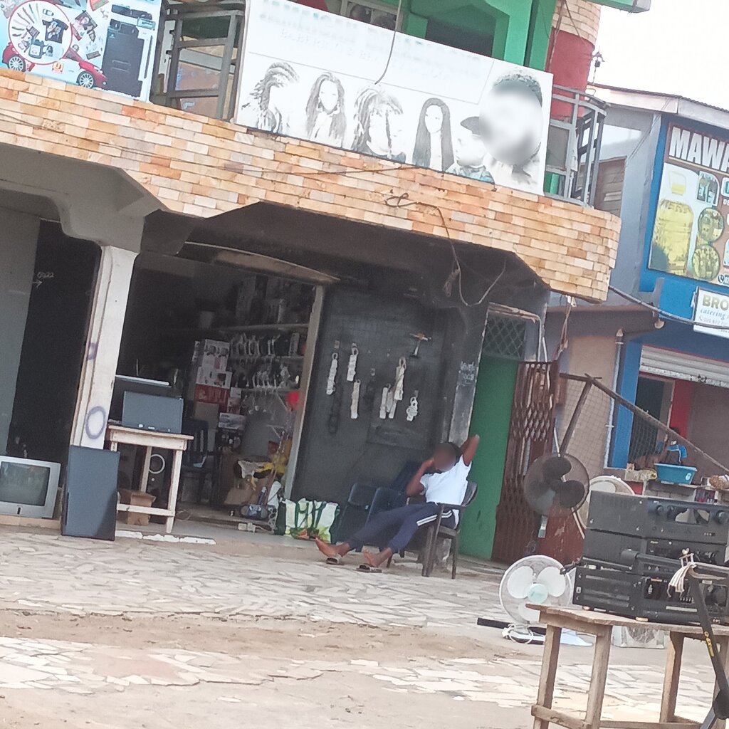 Hat shop Jamaican Dreadlocks, Earth, photo