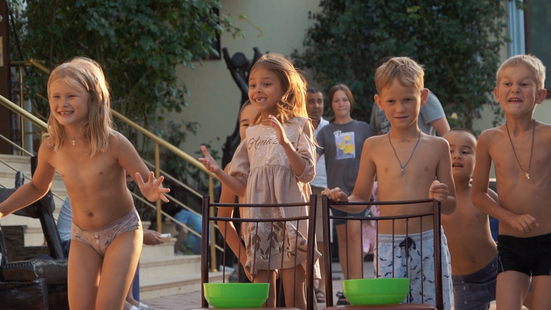 Фото Миру Мир