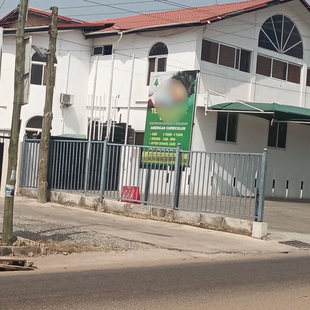 School Tender Sprout International School, Accra, photo