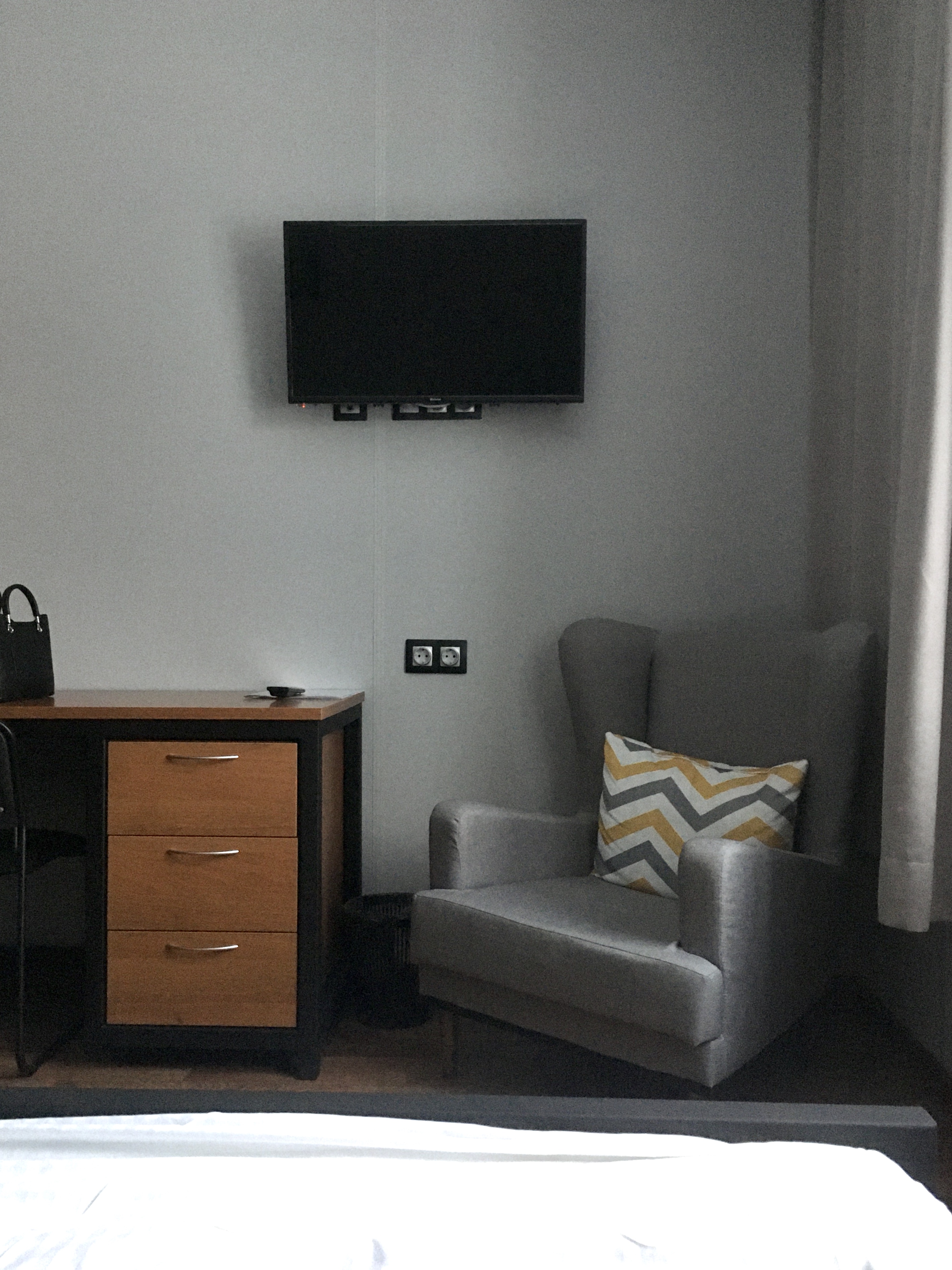 Фото Этилия