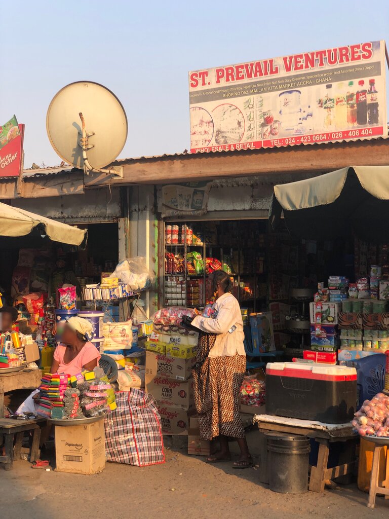 Supermarket St. Prevail Ventures, Accra, photo