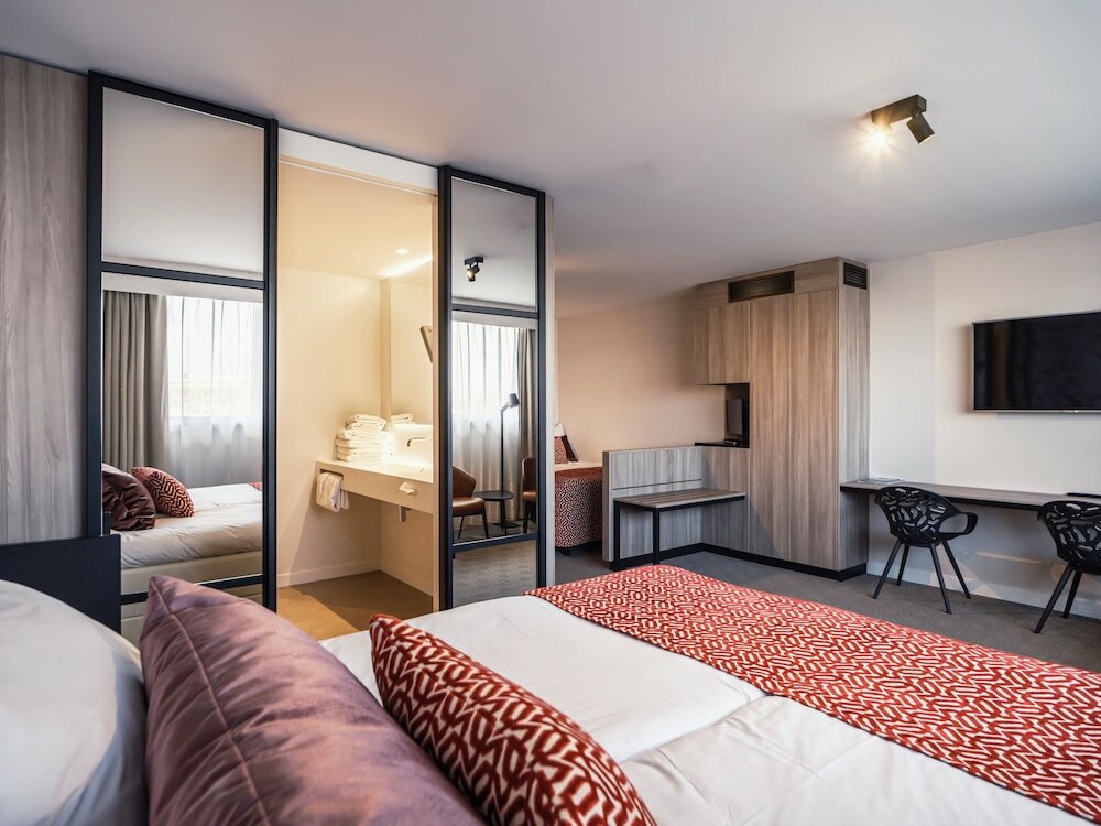 Фото Hotel Van der Valk Maastricht