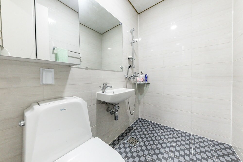 Фото Guro JS Hotel