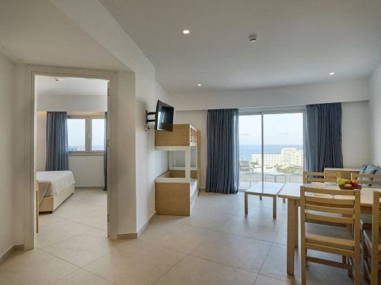 Фото Sunrise Oasis