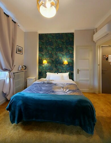 Гостиница Hotel Mondial в Туре