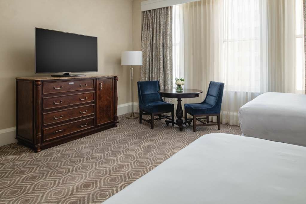 Фото The Roosevelt New Orleans, A Waldorf Astoria Hotel