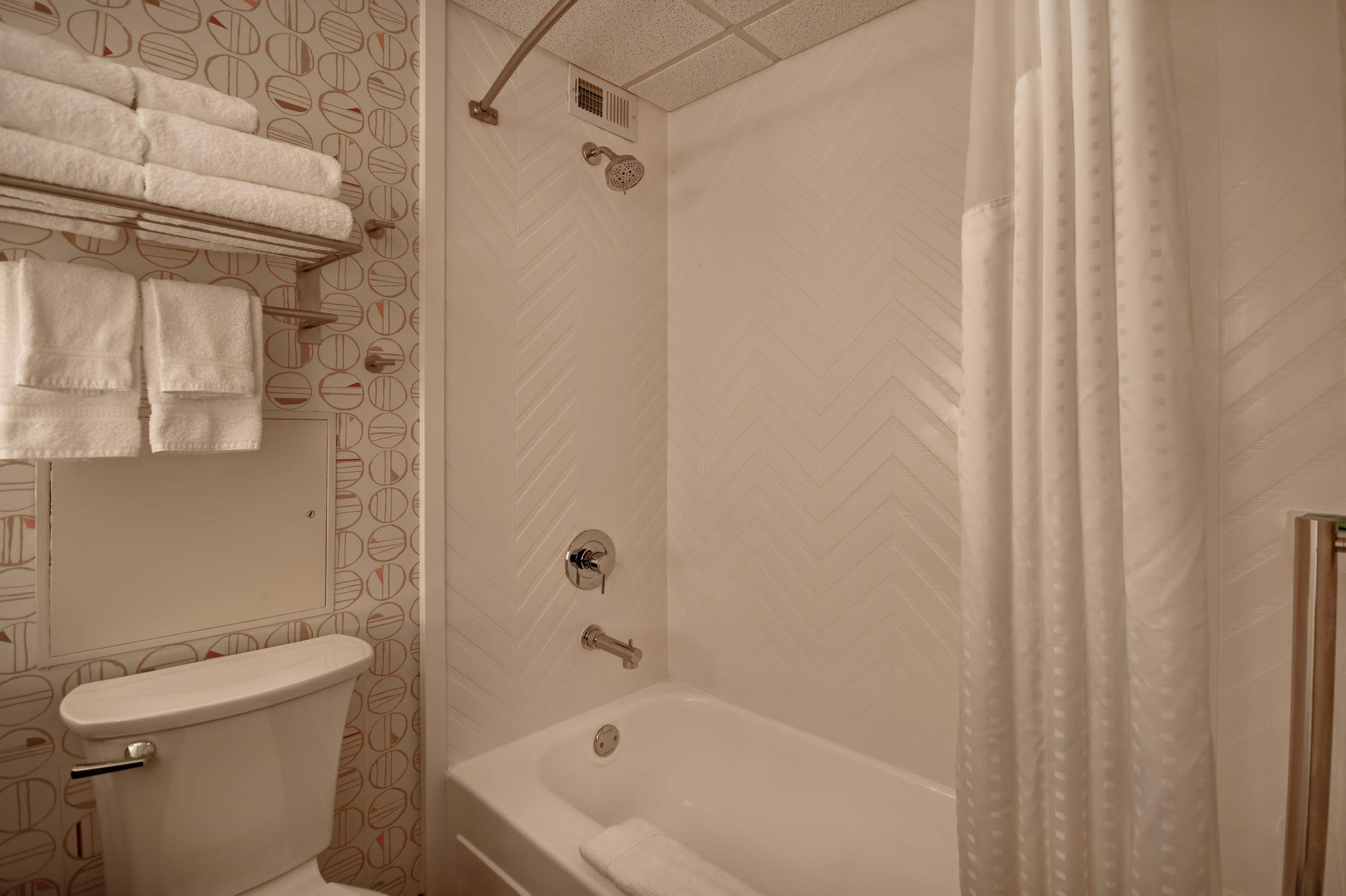 Фото Holiday Inn Lancaster, an Ihg Hotel