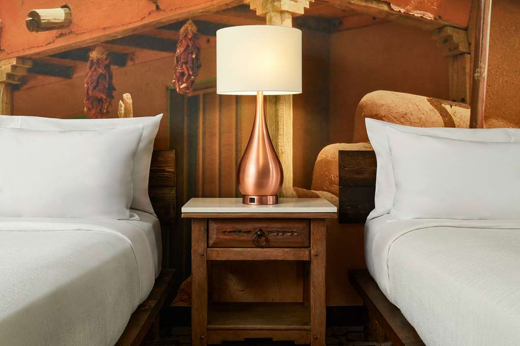 Фото Hotel Don Fernando de Taos, Tapestry Collection by Hilton