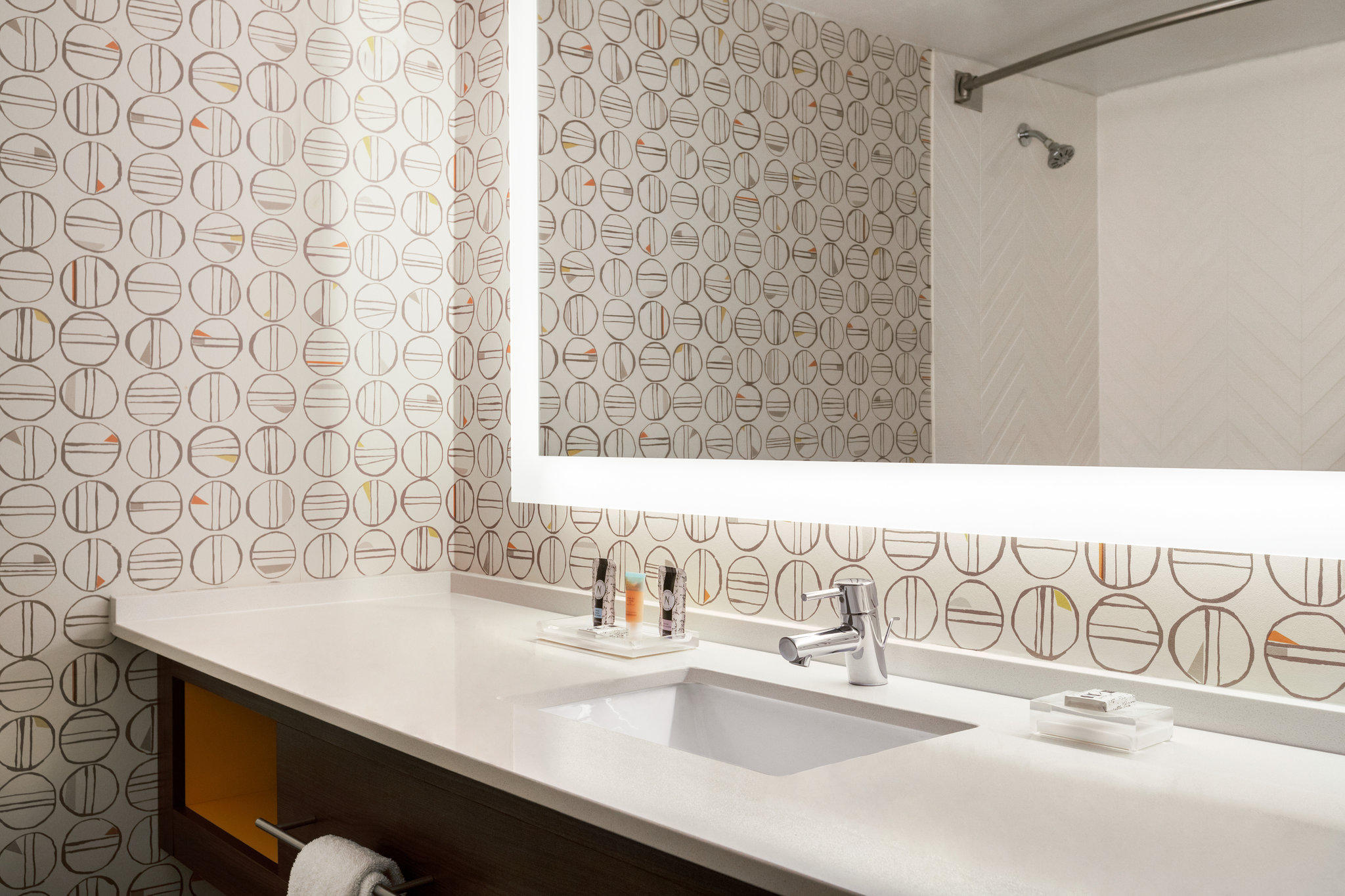 Фото Holiday Inn Orlando International Airport, an Ihg Hotel