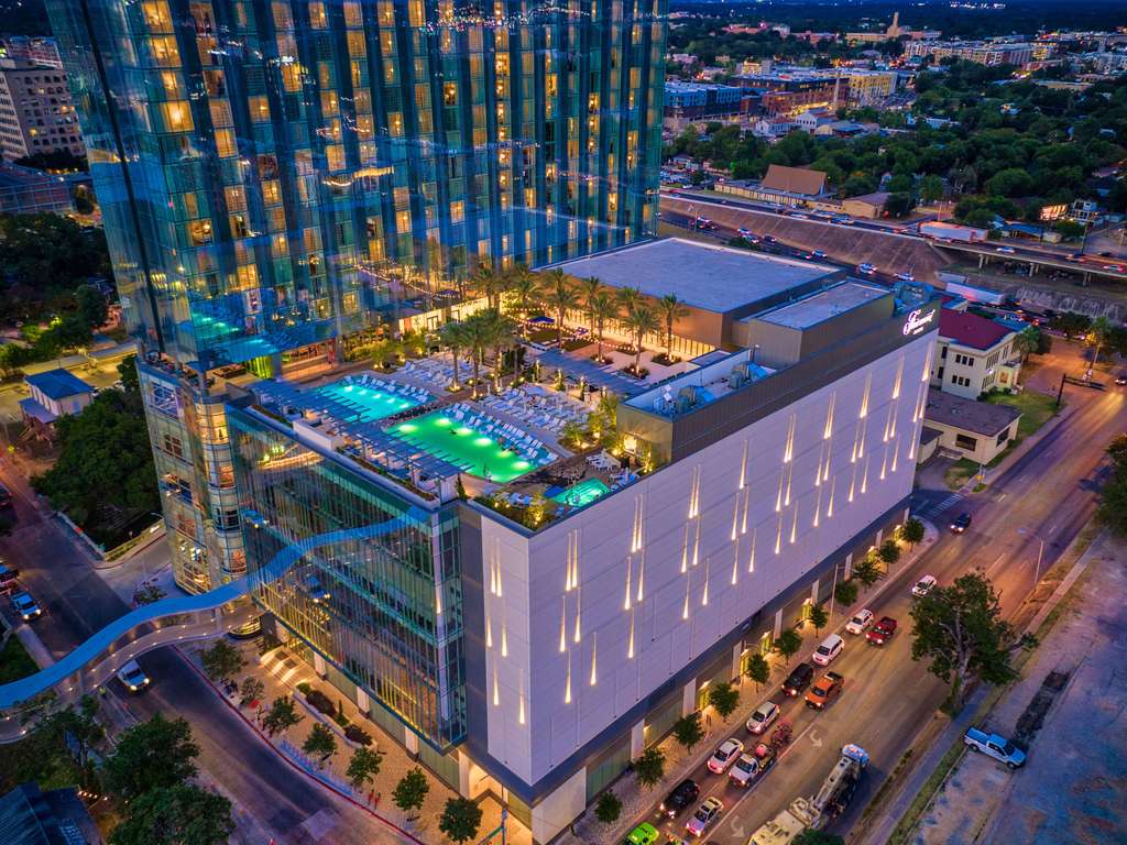 Фото Fairmont Austin