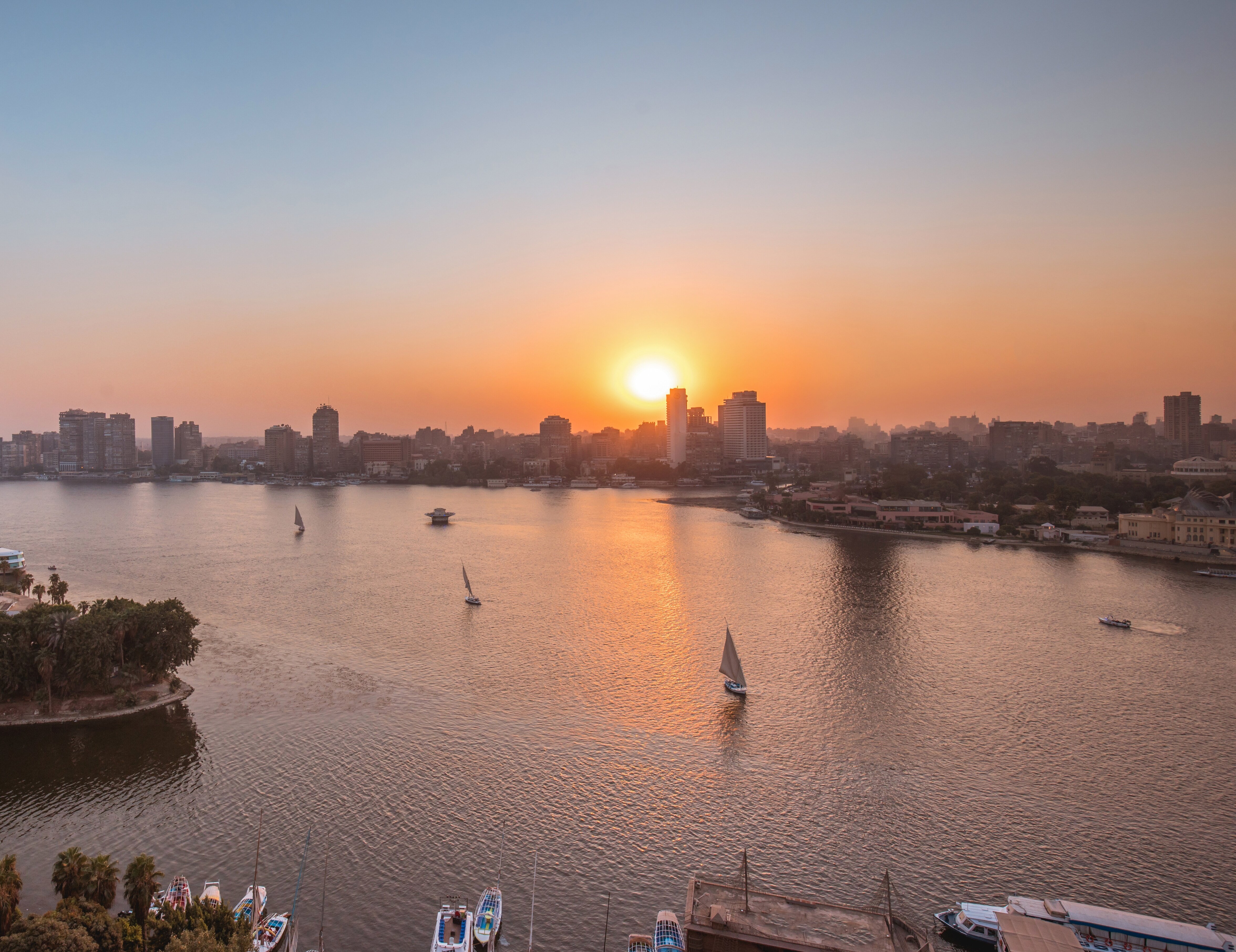 Four Seasons Cairo At Nile Plaza - 18