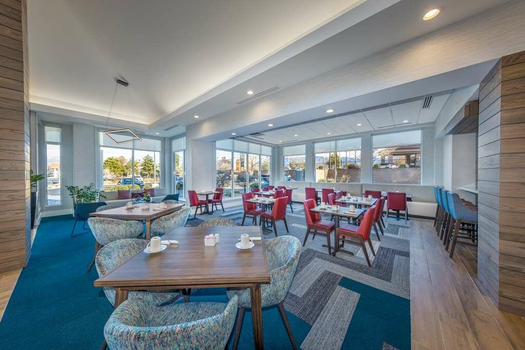 Фото Hilton Garden Inn Albuquerque/Journal Center