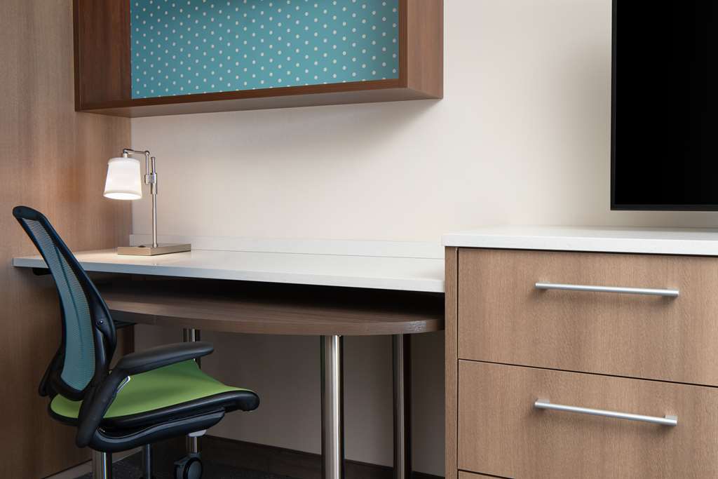 Фото Home2 suites by Hilton Carlsbad