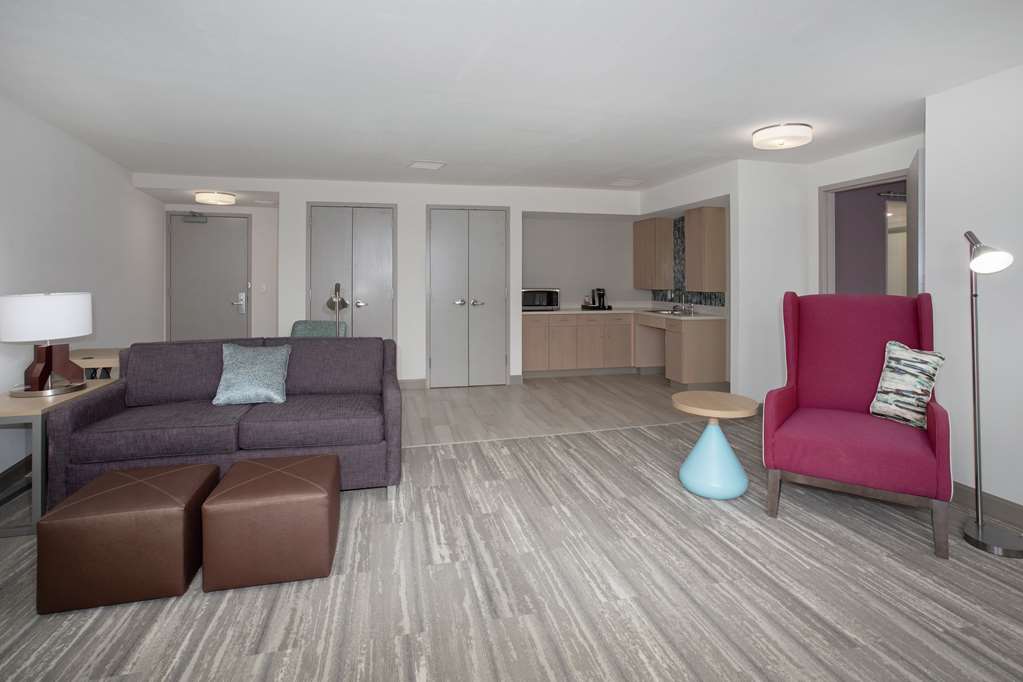 Фото Hilton Garden Inn Omaha Aksarben Village