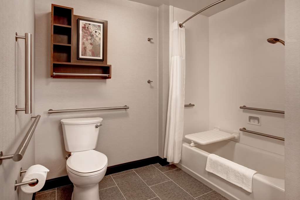 Фото Homewood Suites by Hilton Summerville