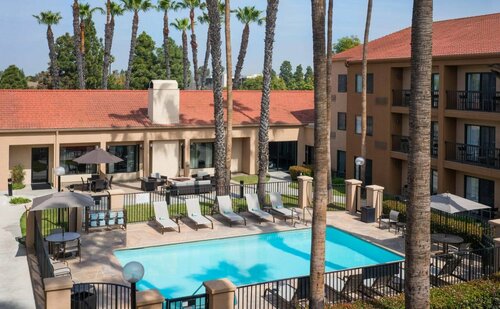 Гостиница Sonesta Select Huntington Beach Fountain Valley в Хантингтон-Бич