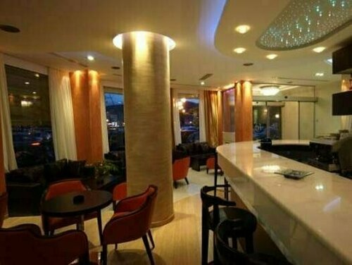 Гостиница Blue Sea Hotel в Митилини