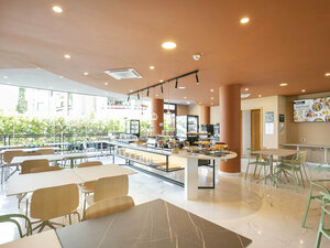 Гостиница B&b Hotel Latina