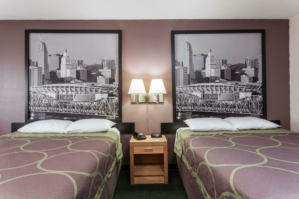 Hotel Super 8 by Wyndham Carrollton, Commonwealth of Kentucky, photo