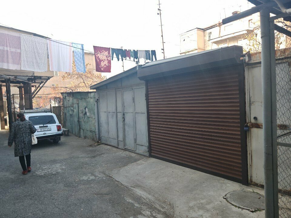 Library Библиотека № 17 имени Шушаник Кургинян, Yerevan, photo