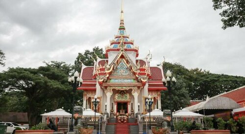 Гостиница Budsarakam Place Hotel в Чантхабури