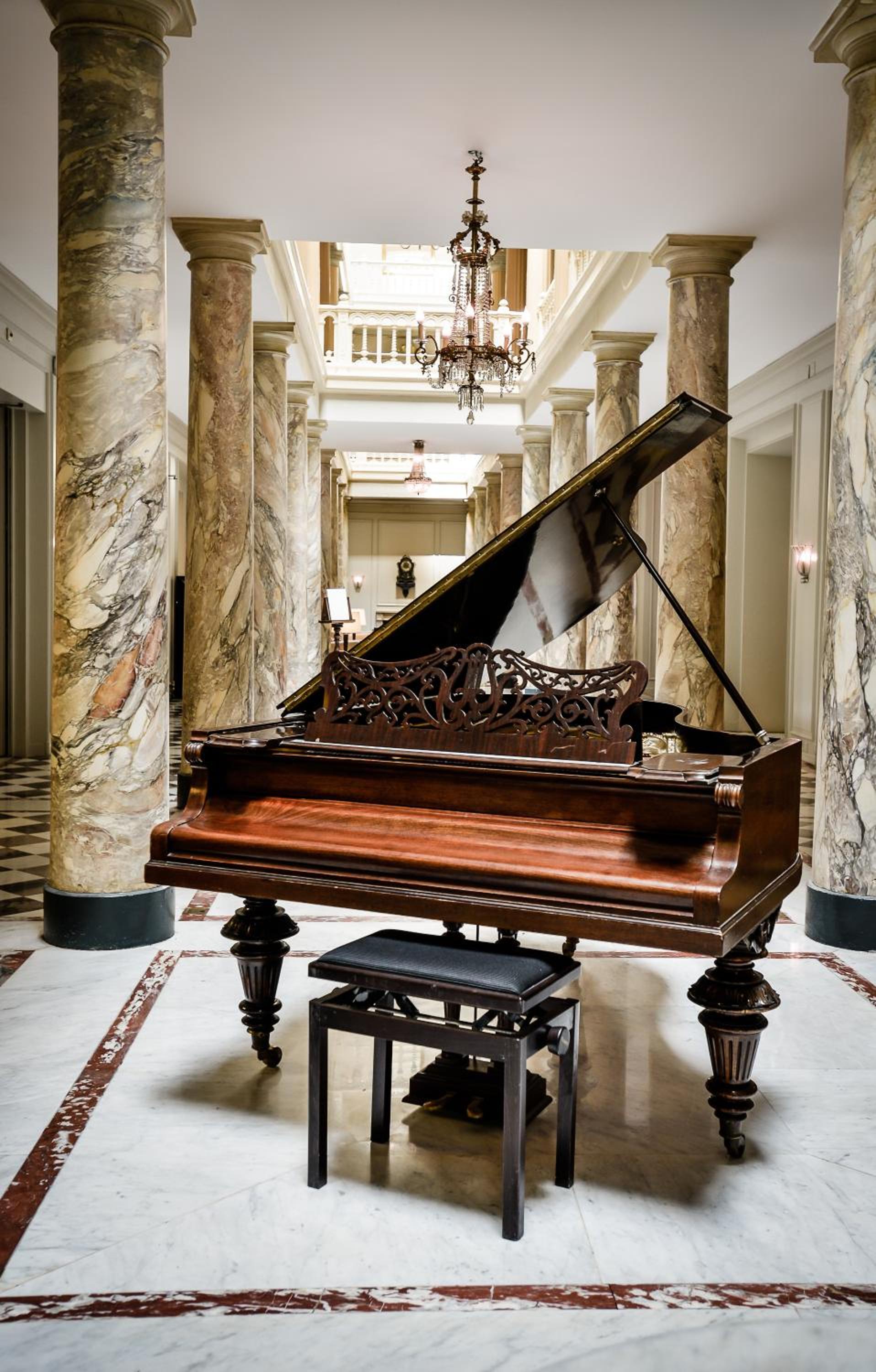 Фото Hotel Des Trois Couronnes