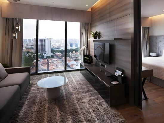 Фото Pan Pacific Serviced Suites Beach Road