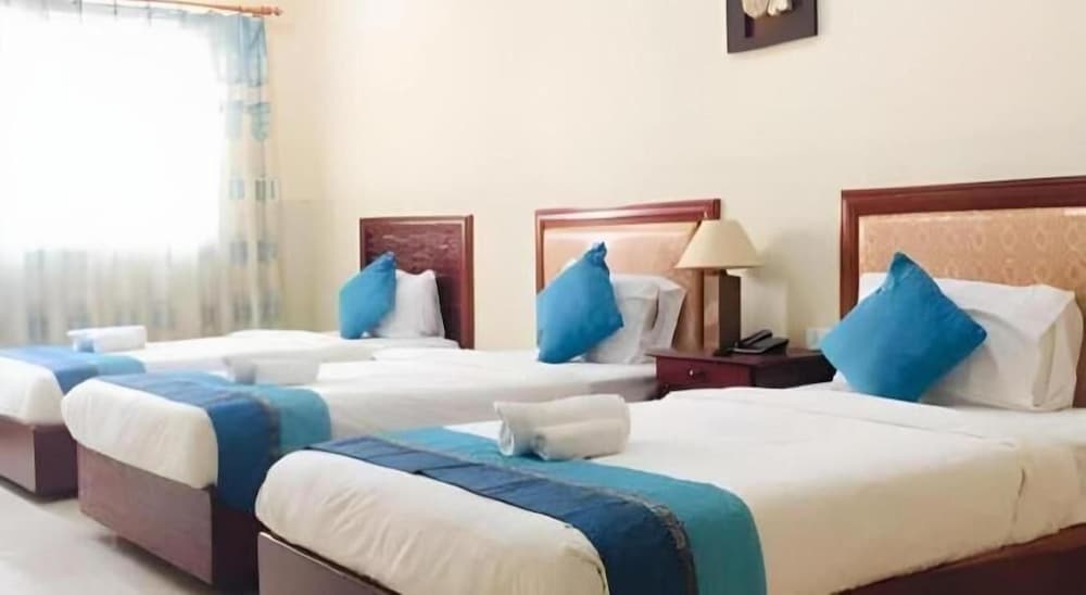 Фото New Rose Boutique Hotel