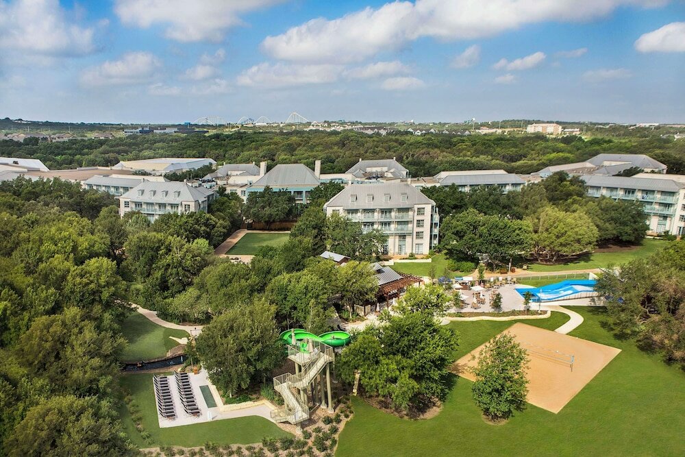 Фото Hyatt Regency Hill Country Resort & SPA