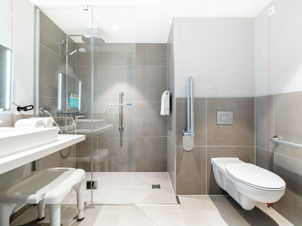 Фото Novotel Regensburg Zentrum