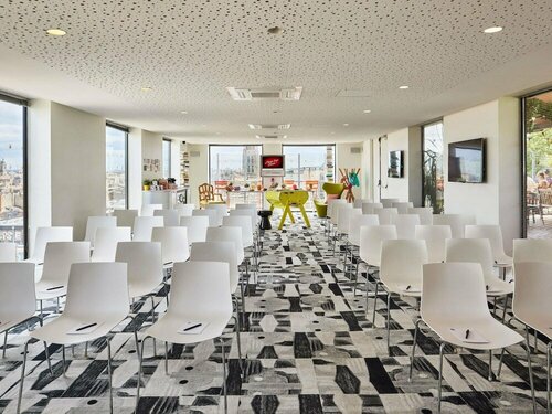 Внешний вид отеля Mama Shelter в Бордо, фото 5