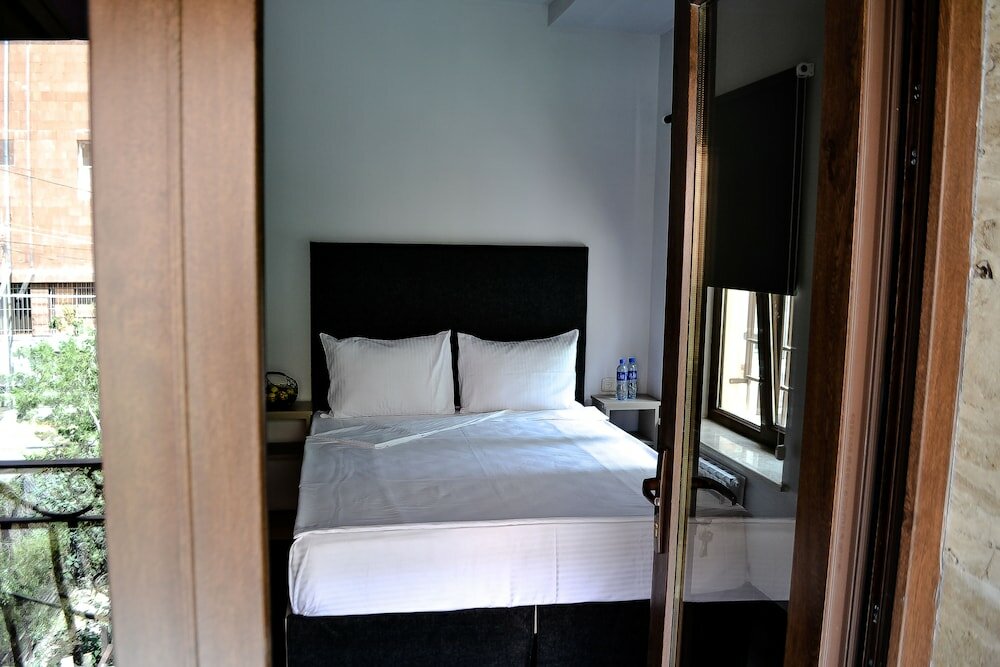 Фото Elysium Gallery