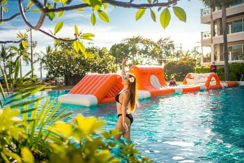 Гостиница Welcome World Beachfront Resort в Паттайе