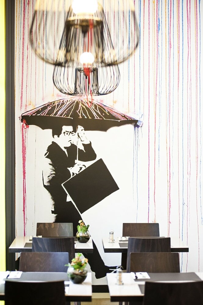 Фото Novotel Brussels Centre Midi Station