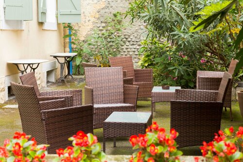 Гостиница The Originals Boutique, Villa Montpensier в По