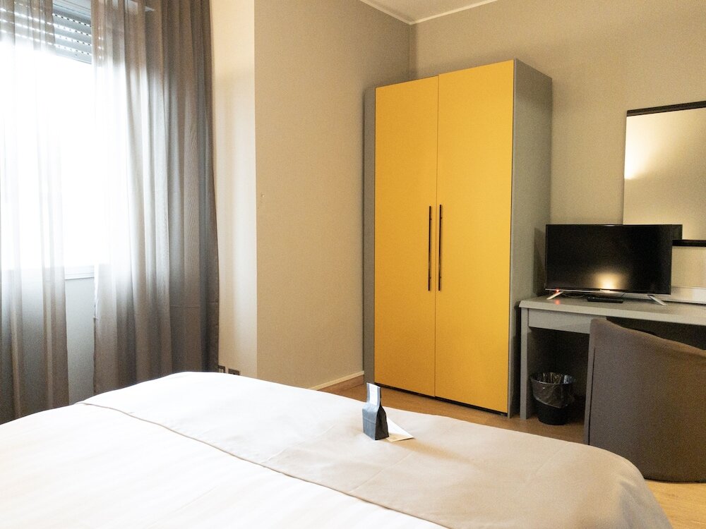 Фото Helios Hotel Monza