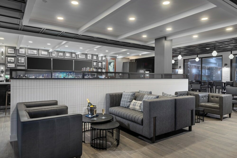 Фото Holiday Inn Resort: Galveston-On The Beach, an Ihg Hotel