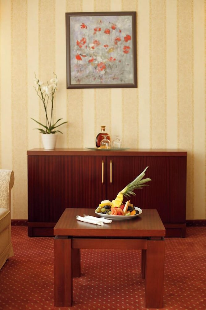 Фото Monika Centrum Hotels