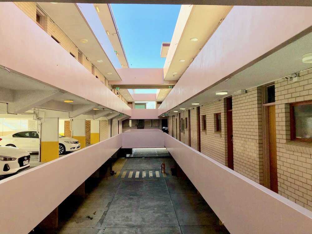 Фото Marco Polo Motor Inn Sydney Hotel