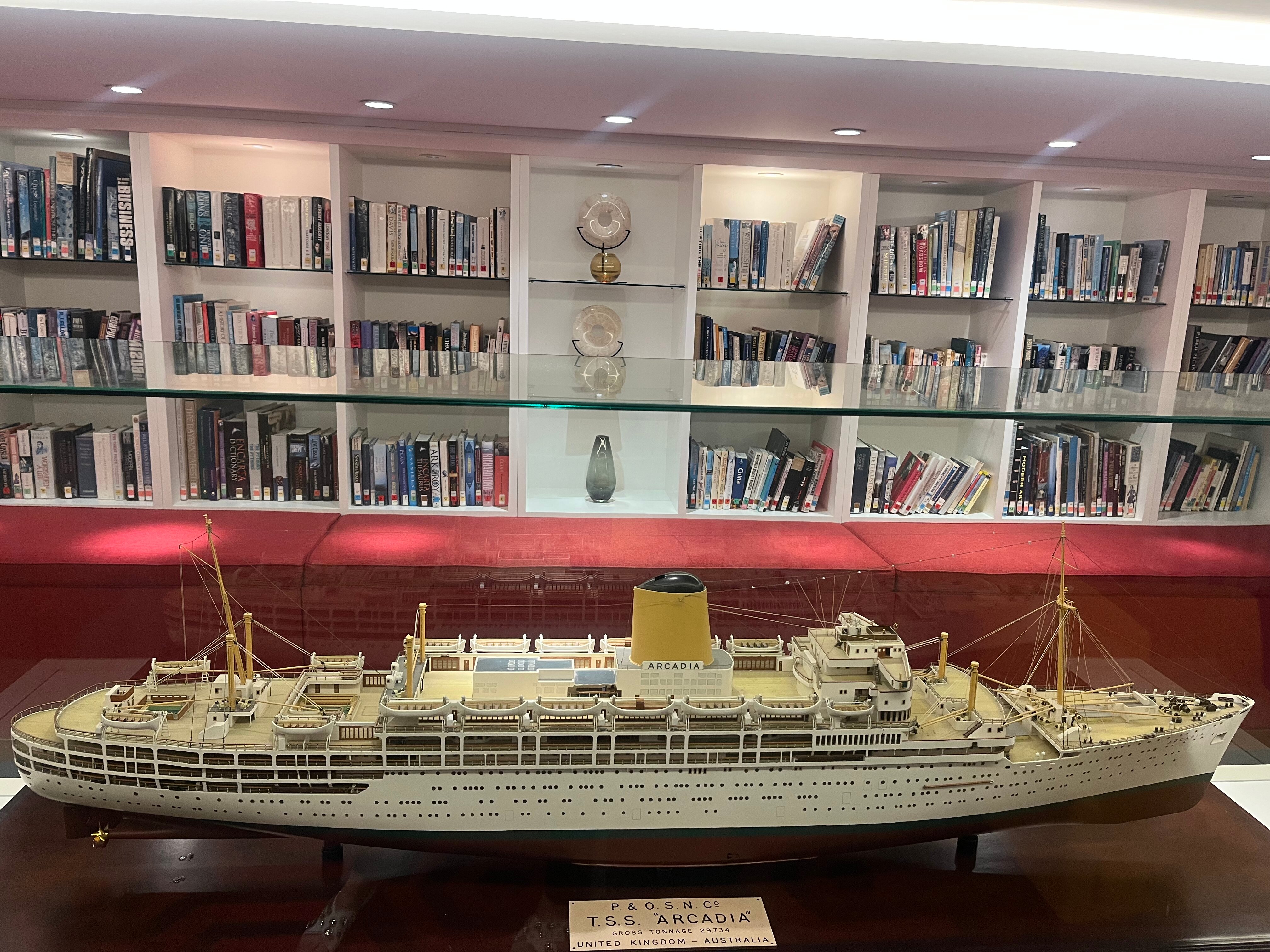 Фото Queen Elizabeth 2